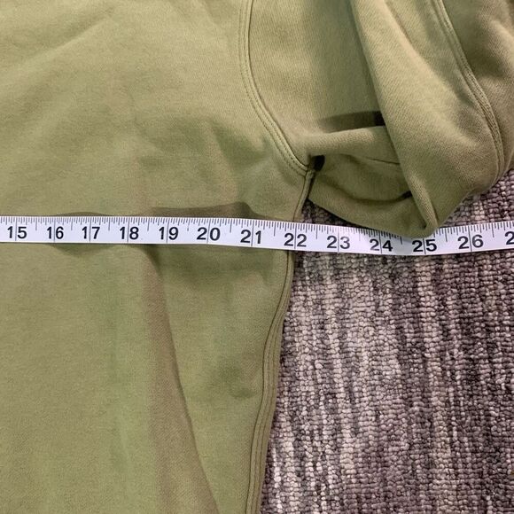 Lululemon Womens Size Medium Pullover Athletic Top Green Long Sleeve - Picture 2 of 5